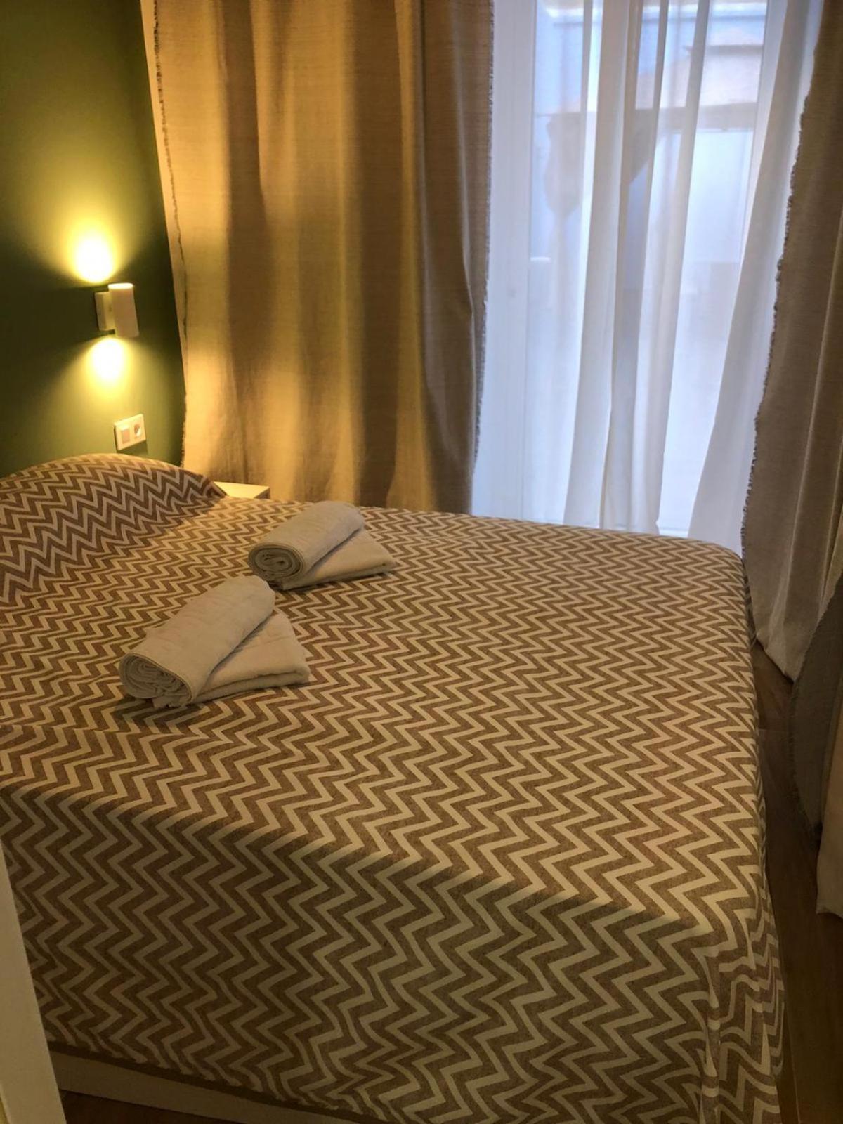 Ra Apartamentos Sevilla Alicante Bagian luar foto