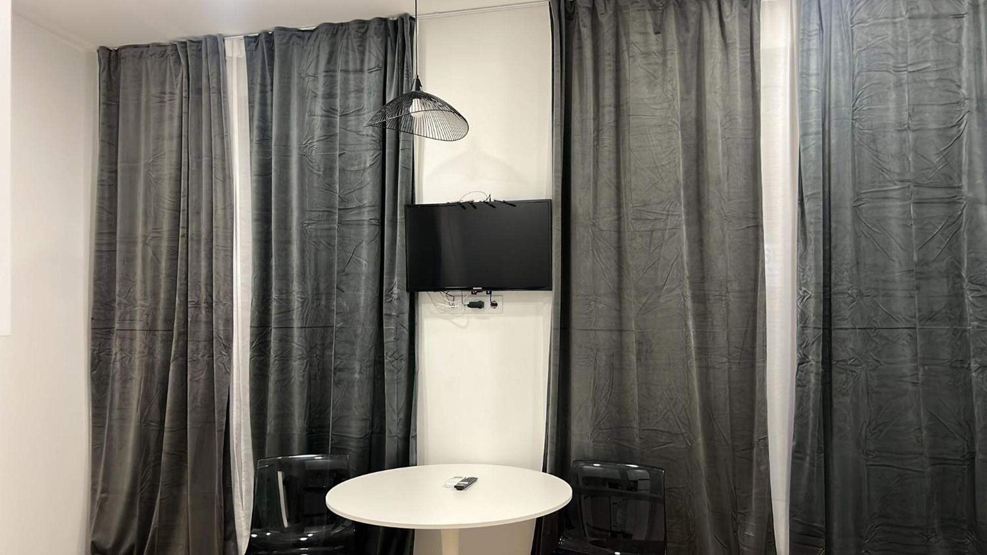 Ra Apartamentos Sevilla Alicante Bagian luar foto