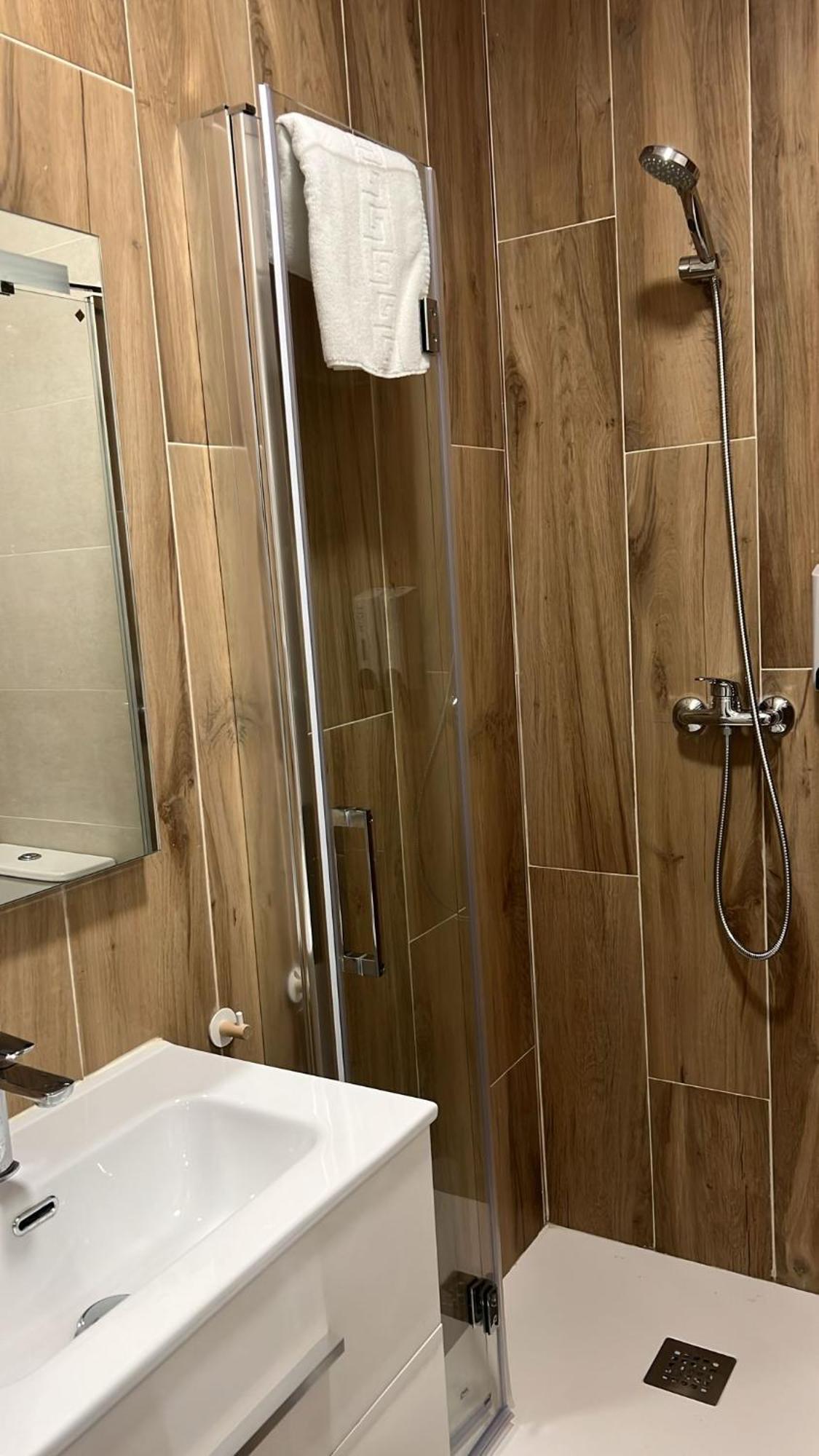 Ra Apartamentos Sevilla Alicante Bagian luar foto